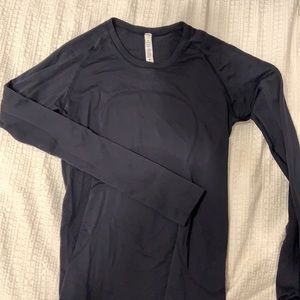 lululemon long sleeve shirt